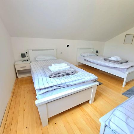 야이체 Sobe Zizi B&B 외부 사진
