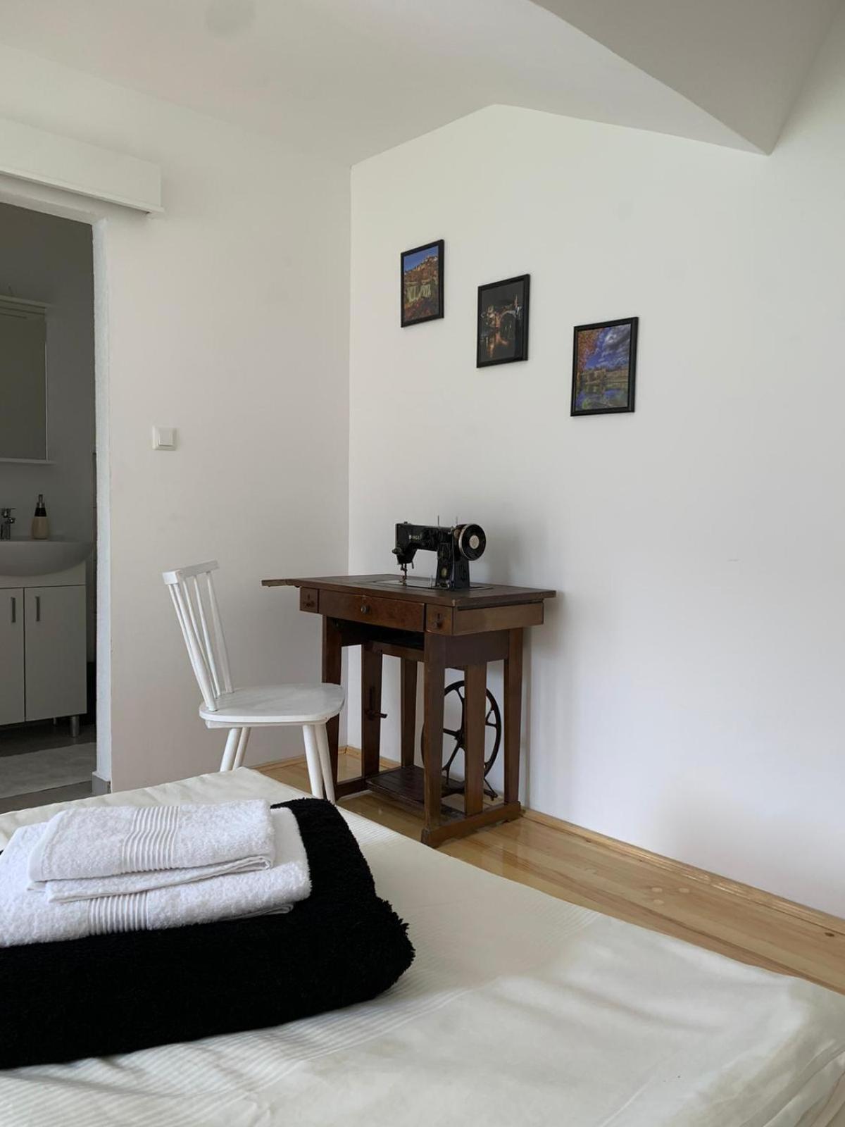 야이체 Sobe Zizi B&B 외부 사진