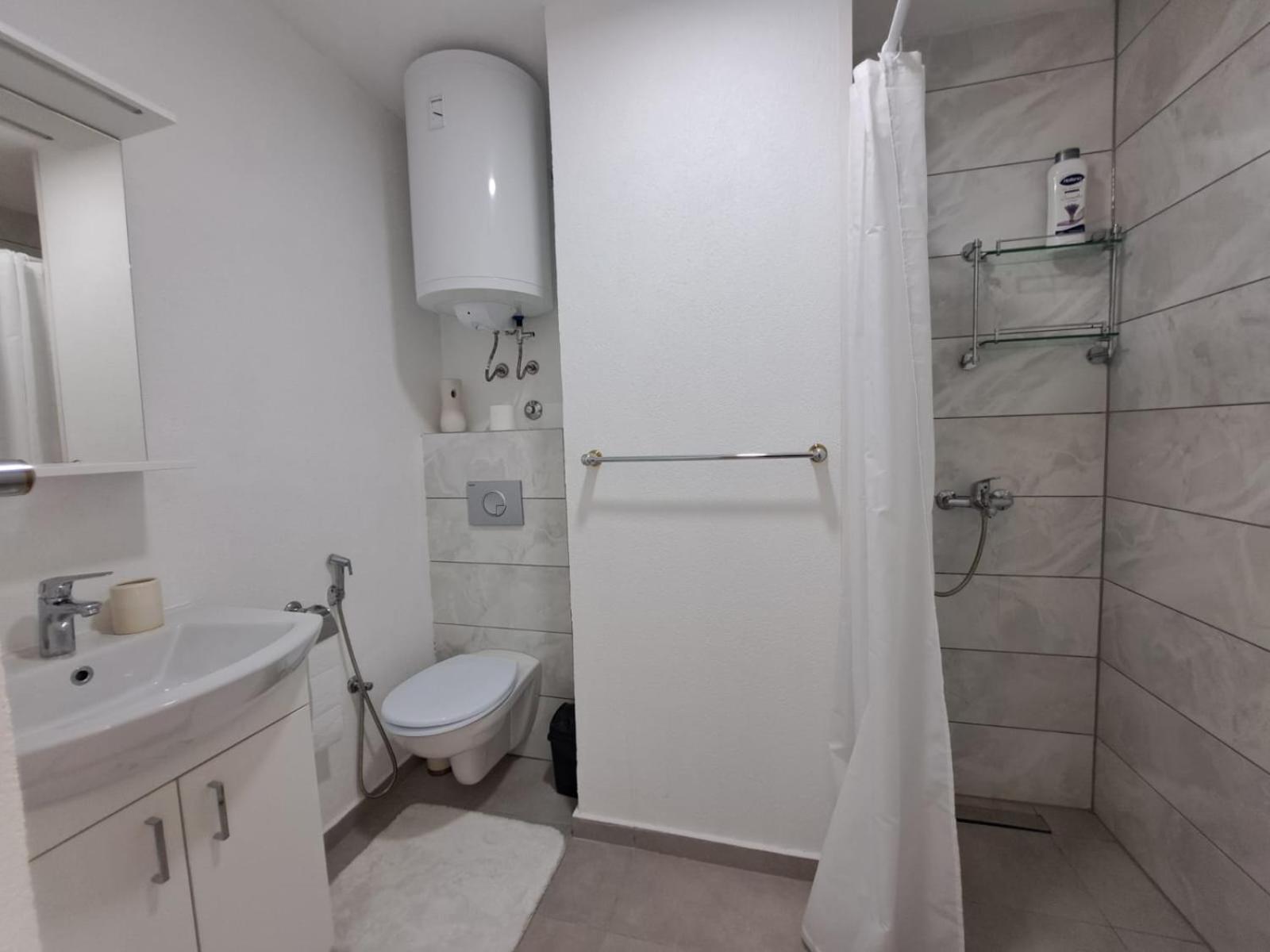 야이체 Sobe Zizi B&B 외부 사진