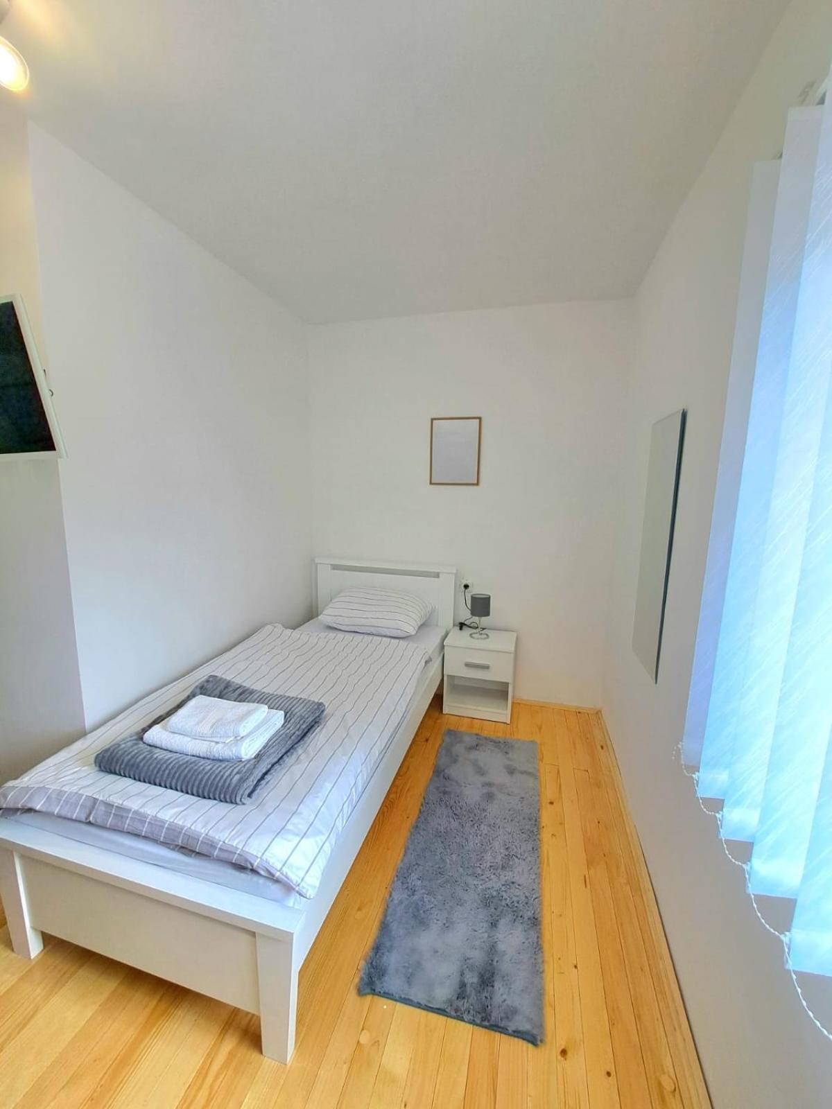 야이체 Sobe Zizi B&B 외부 사진