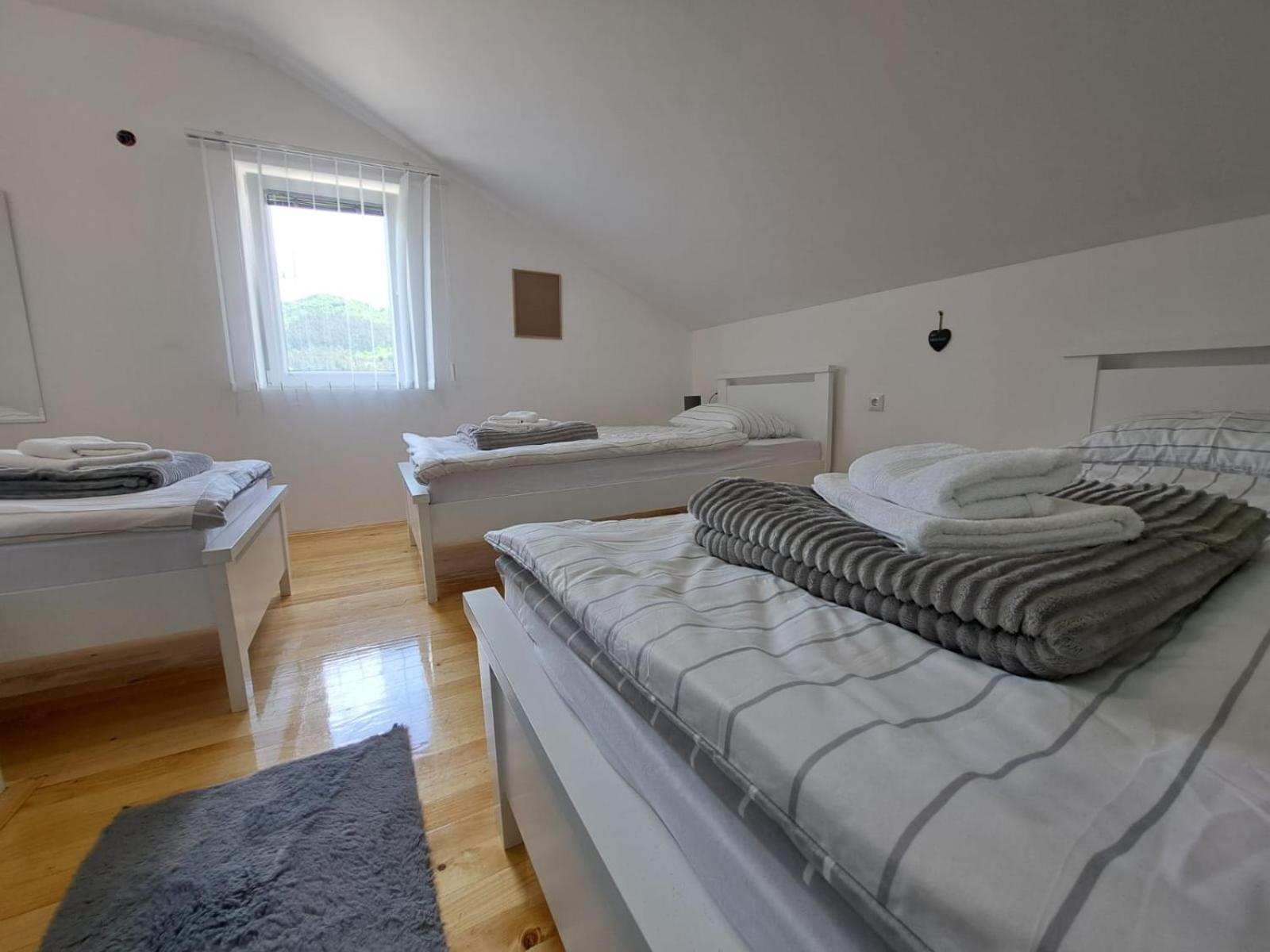 야이체 Sobe Zizi B&B 외부 사진
