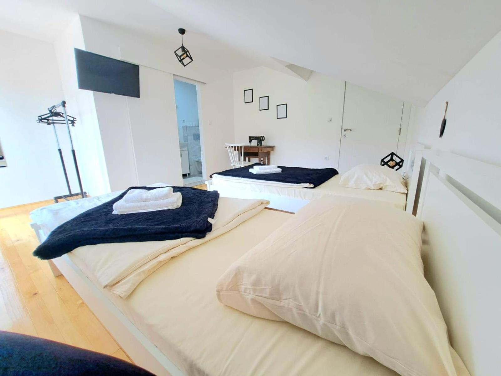 야이체 Sobe Zizi B&B 외부 사진